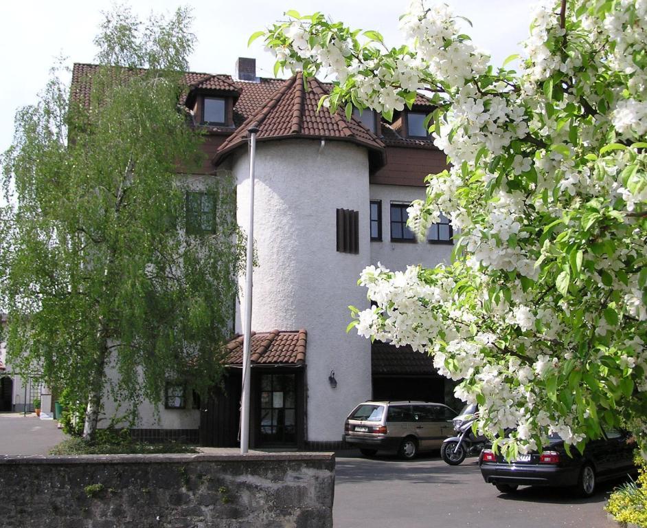 Hotel Pfaffenhof Lich Exterior foto